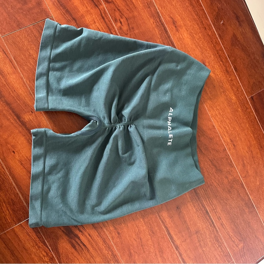 Alphalete Women's Forest Green Bike Shorts